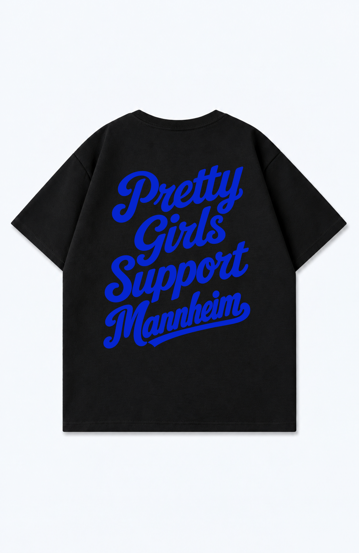 PRETTY GIRLS SUPPORT MANNHEIM OVERSIZED SHIRT